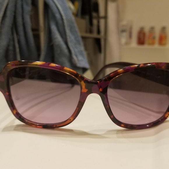 Coach sunglasses - Picture 2 of 3